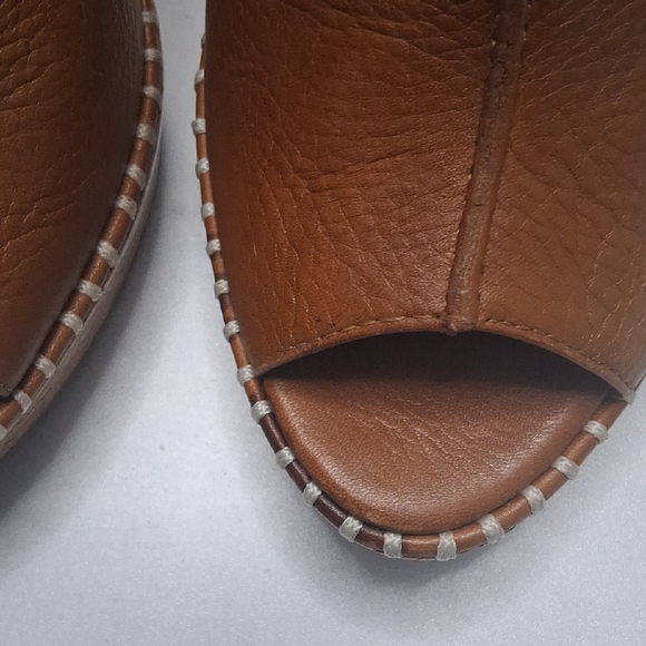 DV by Dolce Vita Brown Leather Mules - Picture 6 of 7